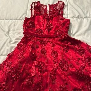 Girls red dress in great condition